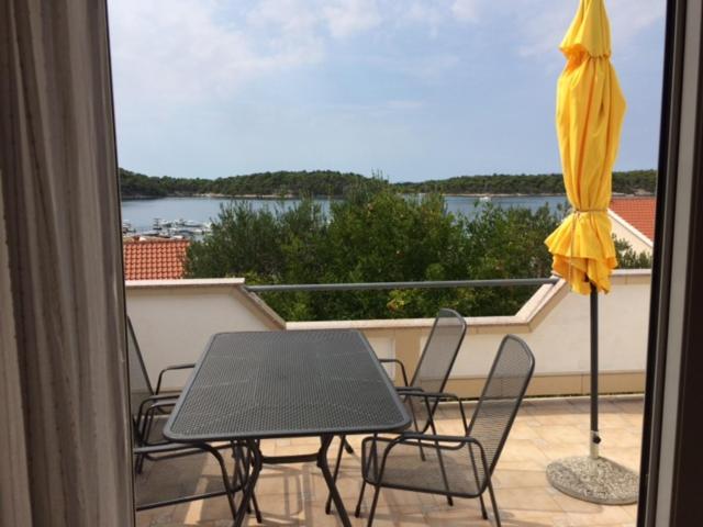 Apartman I Sobe Marijana Раб Екстериор снимка
