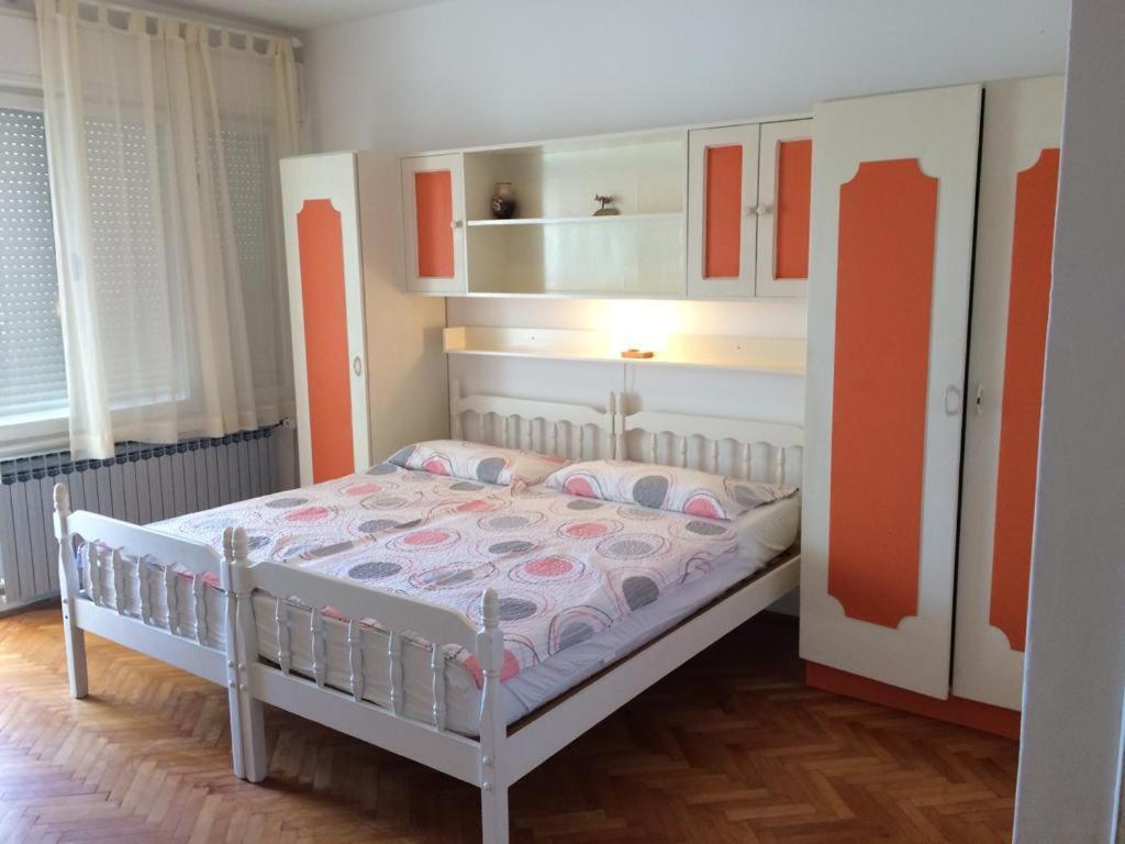 Apartman I Sobe Marijana Раб Екстериор снимка