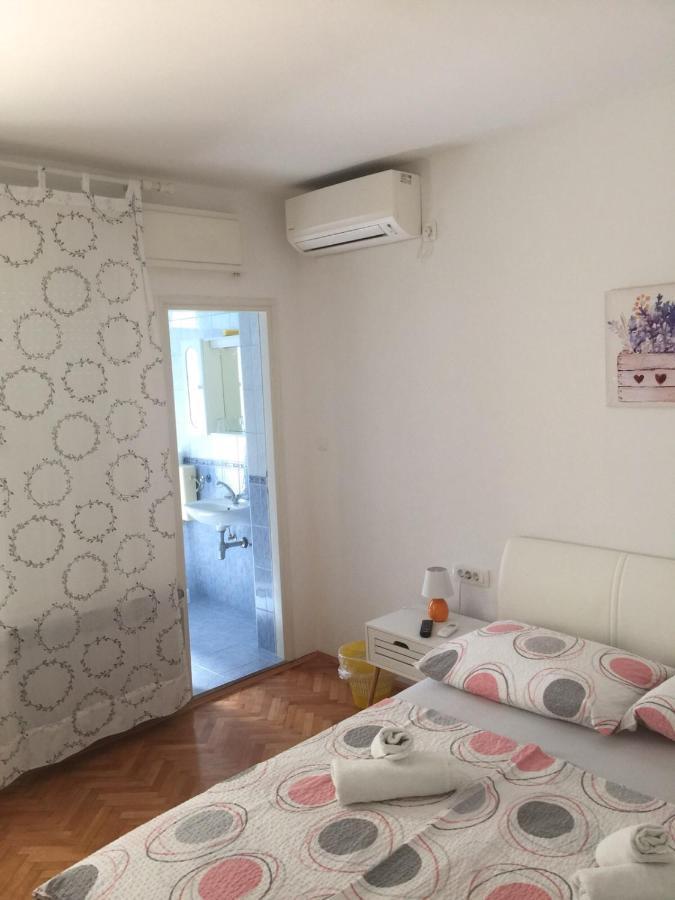 Apartman I Sobe Marijana Раб Екстериор снимка